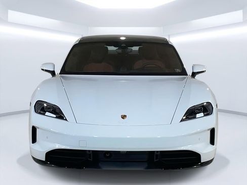 New 2026 Porsche Taycan GTS image 10