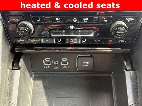 Used 2024 Jeep Grand Cherokee L Limited w/ Luxury Tech Group II image 7