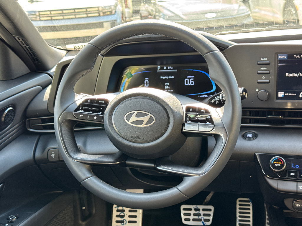 New 2026 Hyundai Elantra Sport FWD image 18