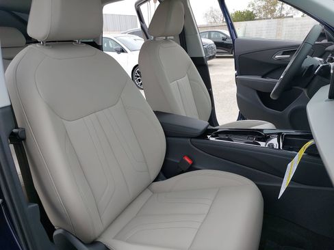 New 2026 Audi Q3 quattro 2.0T AWD/4WD image 10