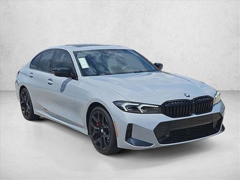 Used 2026 BMW 330i Sedan w/ M Sport Package RWD image 6