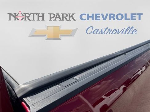 Used 2022 Chevrolet Silverado 1500 RST w/ Z71 Off-Road Package AWD/4WD image 22