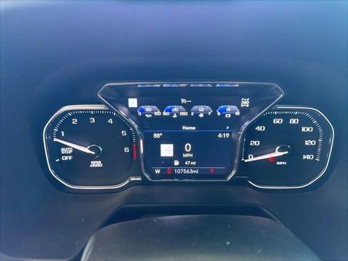 Used 2021 GMC Yukon XL AT4 w/ AT4 Premium Package image 2