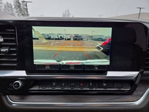 Used 2026 GMC Sierra 3500 SLT image 31