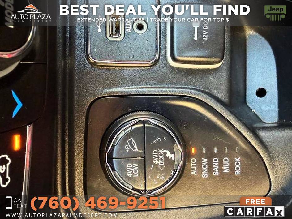 Used 2018 Jeep Compass Trailhawk w/ Leather Interior Group AWD/4WD image 30