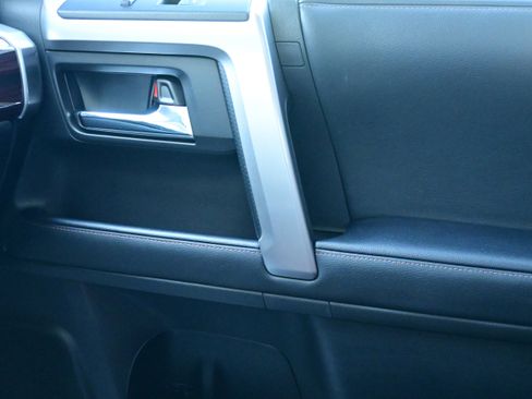 Used 2024 Toyota 4Runner Limited image 32