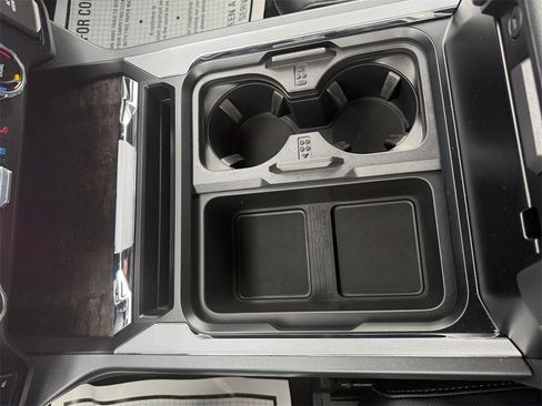 Used 2023 Ford F250 Lariat w/ Lariat Ultimate Package image 23