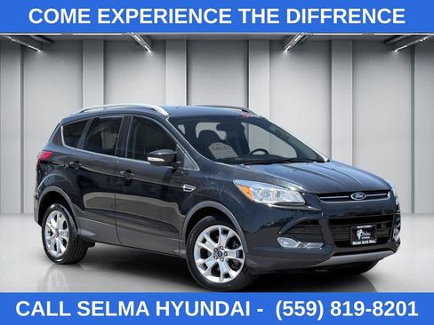 Used 2015 Ford Escape Titanium FWD image 1