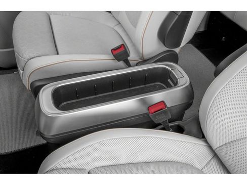 New 2025 Volkswagen ID. Buzz Pro S Plus AWD/4WD image 13