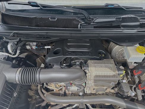 Used 2019 RAM 1500 Limited image 31