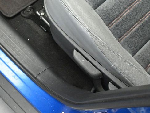 Used 2023 Nissan Kicks SR w/ SR Premium Package FWD image 13