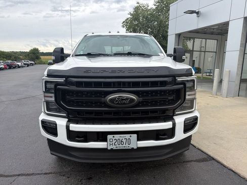 Used 2020 Ford F350 Lariat AWD/4WD image 2