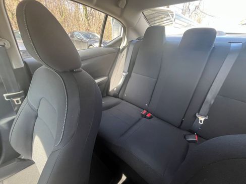 Used 2025 Nissan Sentra S image 34