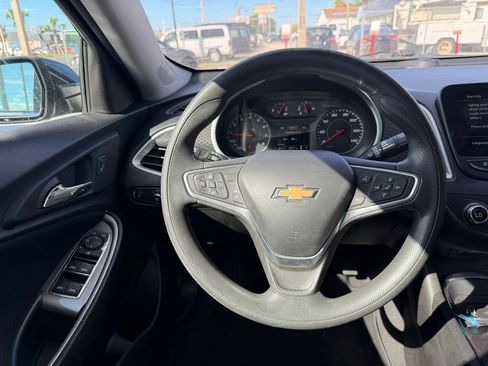 Used 2023 Chevrolet Malibu LT w/ Driver Confidence Package FWD image 15