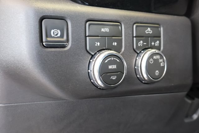 New 2026 GMC Sierra 1500 SLE w/ Max Trailering Package AWD/4WD image 25