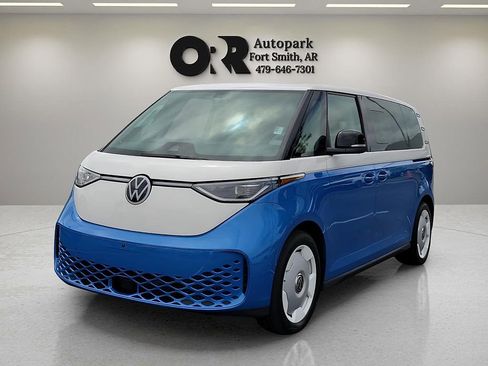Used 2025 Volkswagen ID. Buzz 1st Edition AWD/4WD image 2