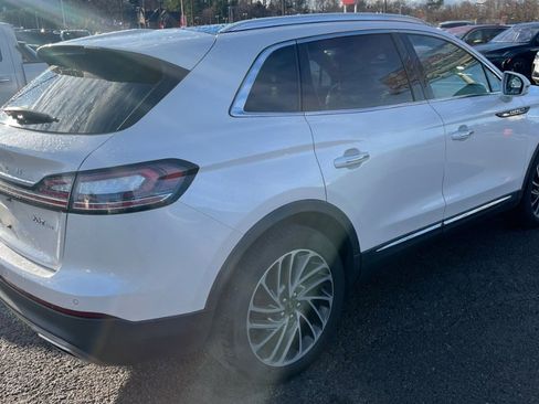 Used 2019 Lincoln Nautilus Reserve w/ Driver Assistance Package image 8