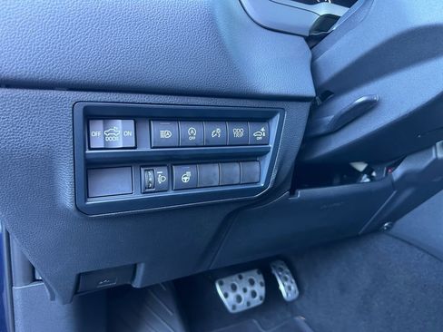 Used 2022 Toyota Tundra Limited w/ TRD Off-Road Package image 21