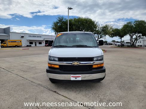 Used 2023 Chevrolet Express 2500 w/ Driver Convenience Package image 2