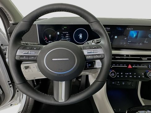 New 2026 Hyundai Tucson Limited FWD image 10