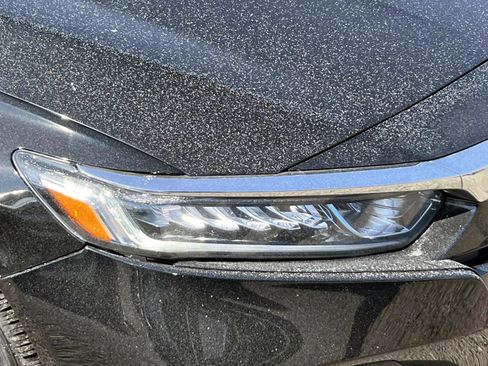 Certified 2019 Honda Accord EX-L image 7