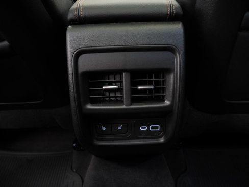 Used 2023 Cadillac XT4 Sport w/ Cold Weather Package AWD/4WD image 17
