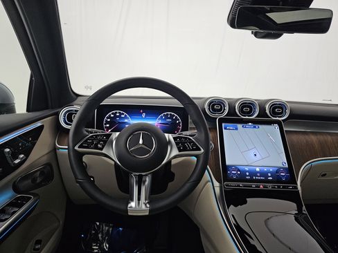 Certified 2025 Mercedes-Benz GLC 300 GLC 300 image 6