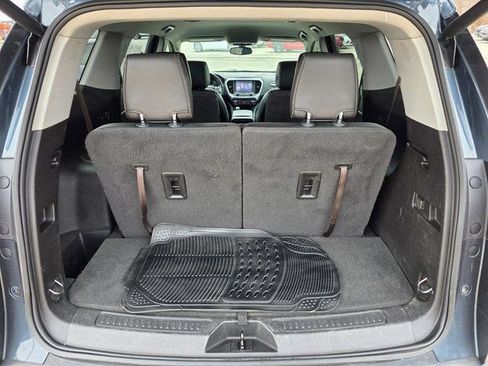 Used 2019 GMC Acadia SLT FWD image 10