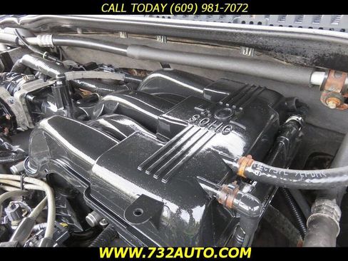 Used 2010 Ford Explorer XLT image 30