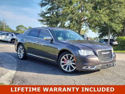 Used 2019 Chrysler 300 Limited w/ Safetytec Plus Group