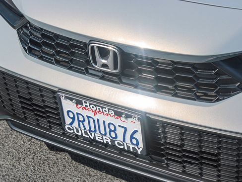 Used 2025 Honda Civic Sport image 6