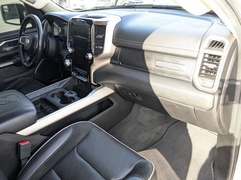 Used 2019 RAM 1500 Laramie image 18