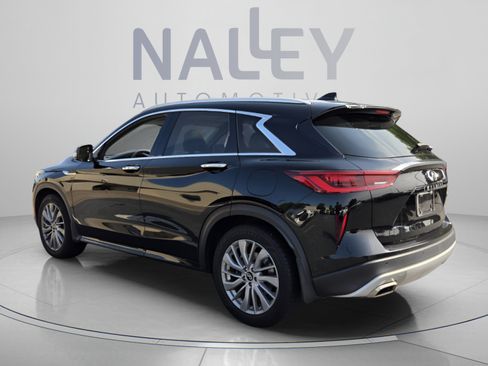 Used 2023 INFINITI QX50 Luxe FWD image 3