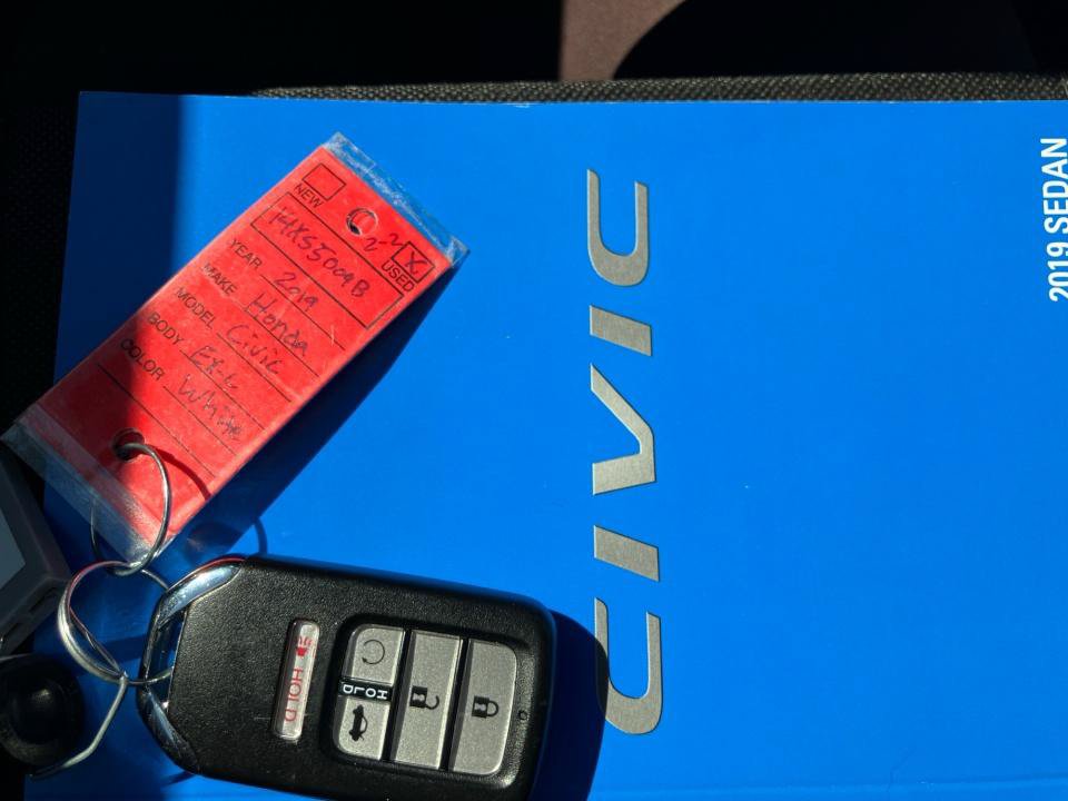 Used 2019 Honda Civic EX-L image 38