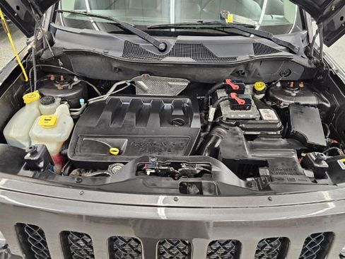 Used 2015 Jeep Patriot High Altitude image 37