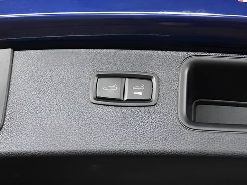 Used 2022 Porsche Macan image 34