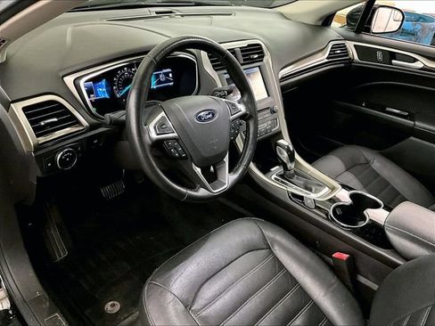 Used 2016 Ford Fusion SE w/ Equipment Group 202A AWD/4WD image 13