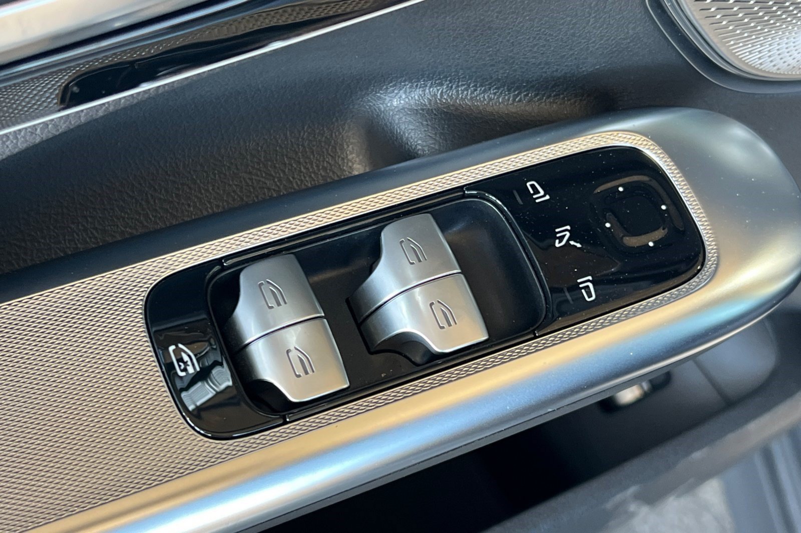 Certified 2024 Mercedes-Benz EQE 350+ SUV image 13