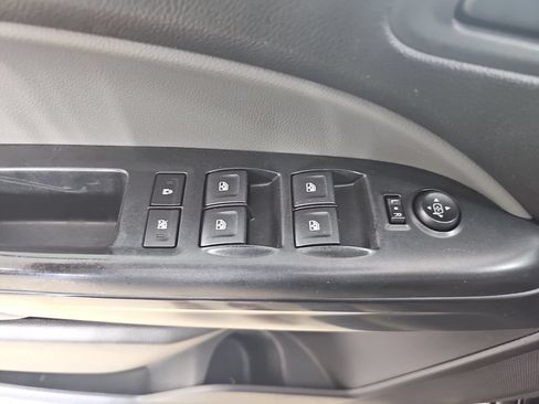 Used 2018 Chevrolet Colorado W/T w/ Custom Special Edition AWD/4WD image 31