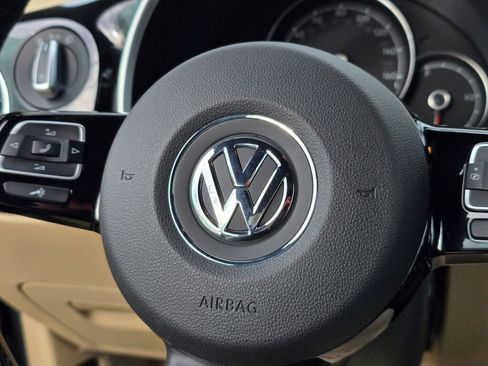 Used 2017 Volkswagen Beetle 1.8T image 31