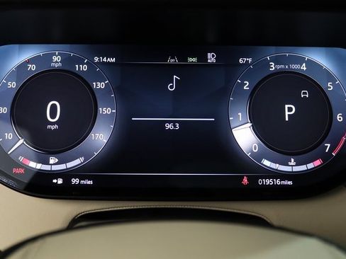 Used 2024 Land Rover Range Rover SE image 22