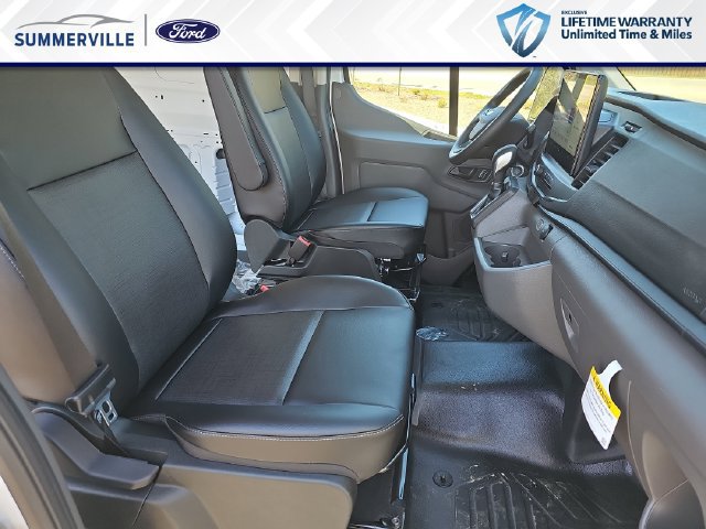 New 2026 Ford Transit 150 Low Roof RWD image 11