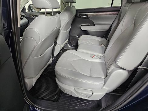 Used 2020 Toyota Highlander Limited AWD/4WD image 20