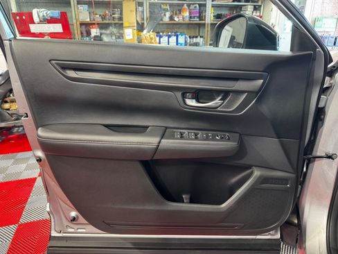 Used 2023 Honda CR-V Sport image 14