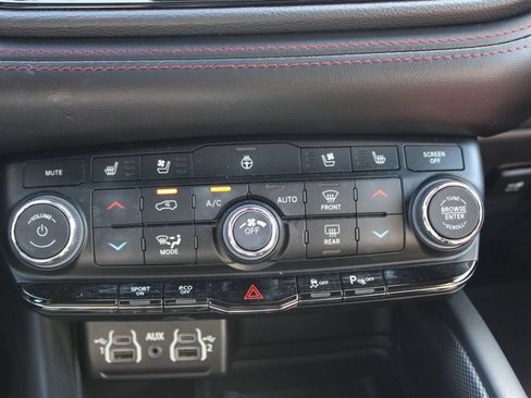 Used 2023 Dodge Durango R/T AWD/4WD image 21
