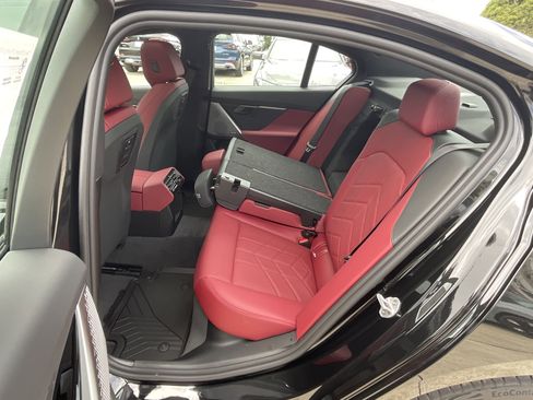 New 2026 BMW i5 eDrive40 w/ M Sport Package RWD image 29