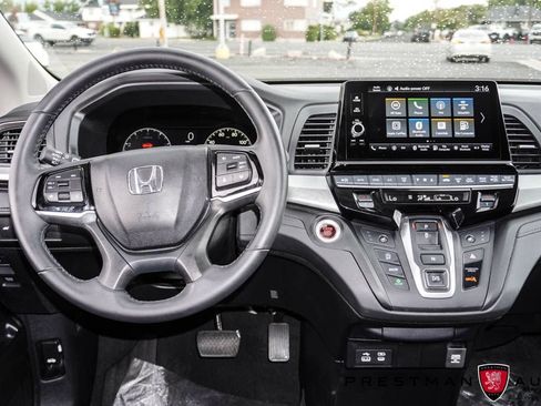 Used 2025 Honda Odyssey EX-L image 2