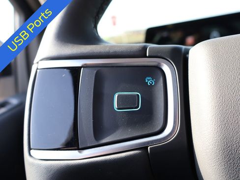 Used 2025 Ford Expedition Active image 28