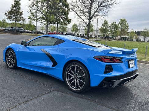 Used 2024 Chevrolet Corvette Stingray Premium Cpe w/ Z51 Performance Package RWD image 7