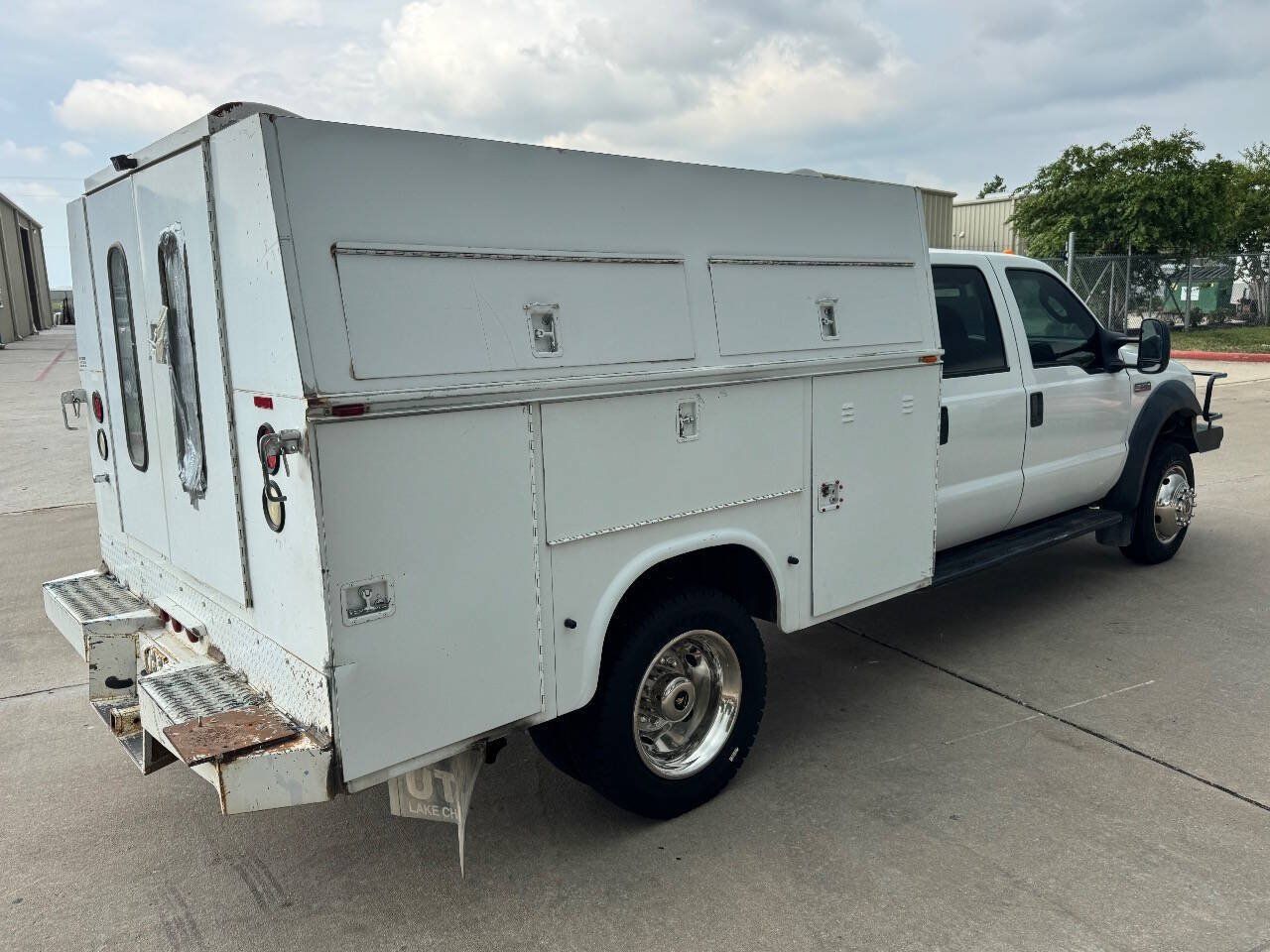 Used 2006 Ford F550 4x4 Crew Cab Super Duty image 10
